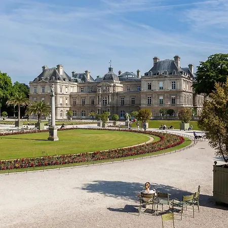 Boulevard Saint-germain Townhouse By Onefinestay Παρίσι