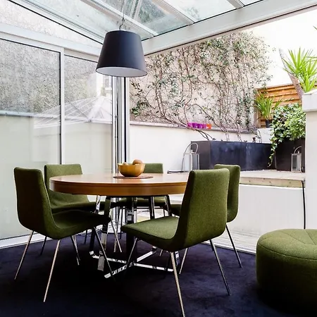 Boulevard Saint-germain Townhouse By Onefinestay * Παρίσι
